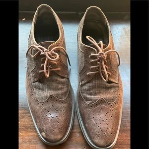Vionic Oxford shoes